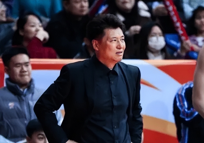 新疆终结四连败加时险胜对手 布伊爆发齐麟阿不