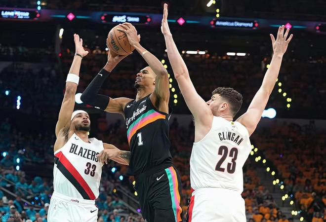 开拓者客场逆转马刺扳平总比分 文班亚马伤退成